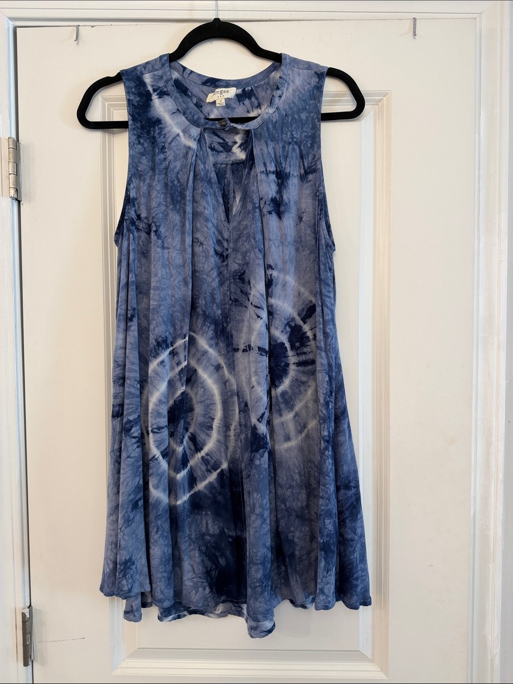Umgee Blue Tie-Dye Sleeveless Keyhole Swing Tunic Hippie-Beachy-Vacay-